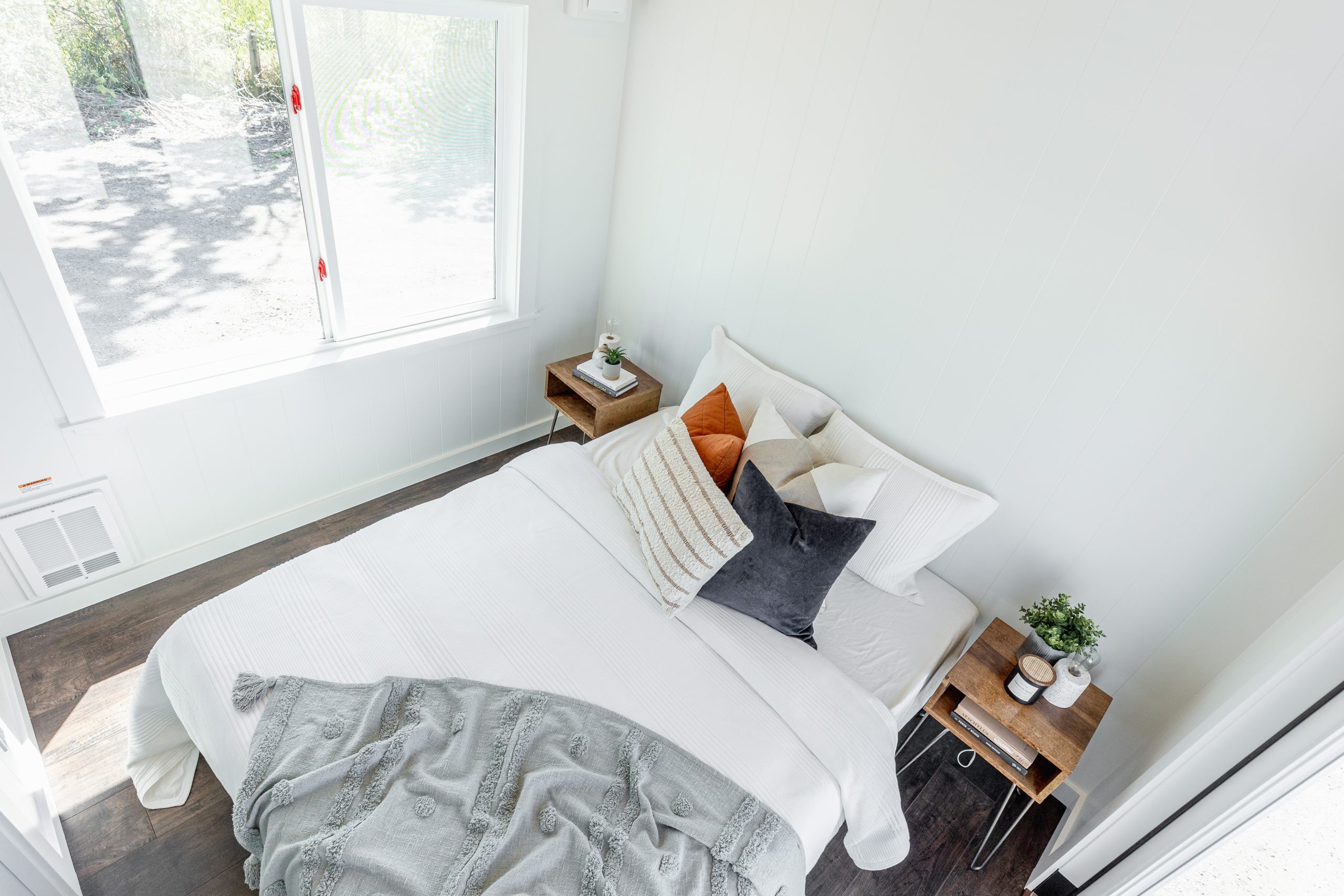 Tiny Home Short-Term Rentals: How to Design a Tiny House for Airbnb