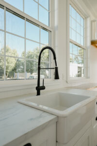 CG6 Daniel Kitchen Sink